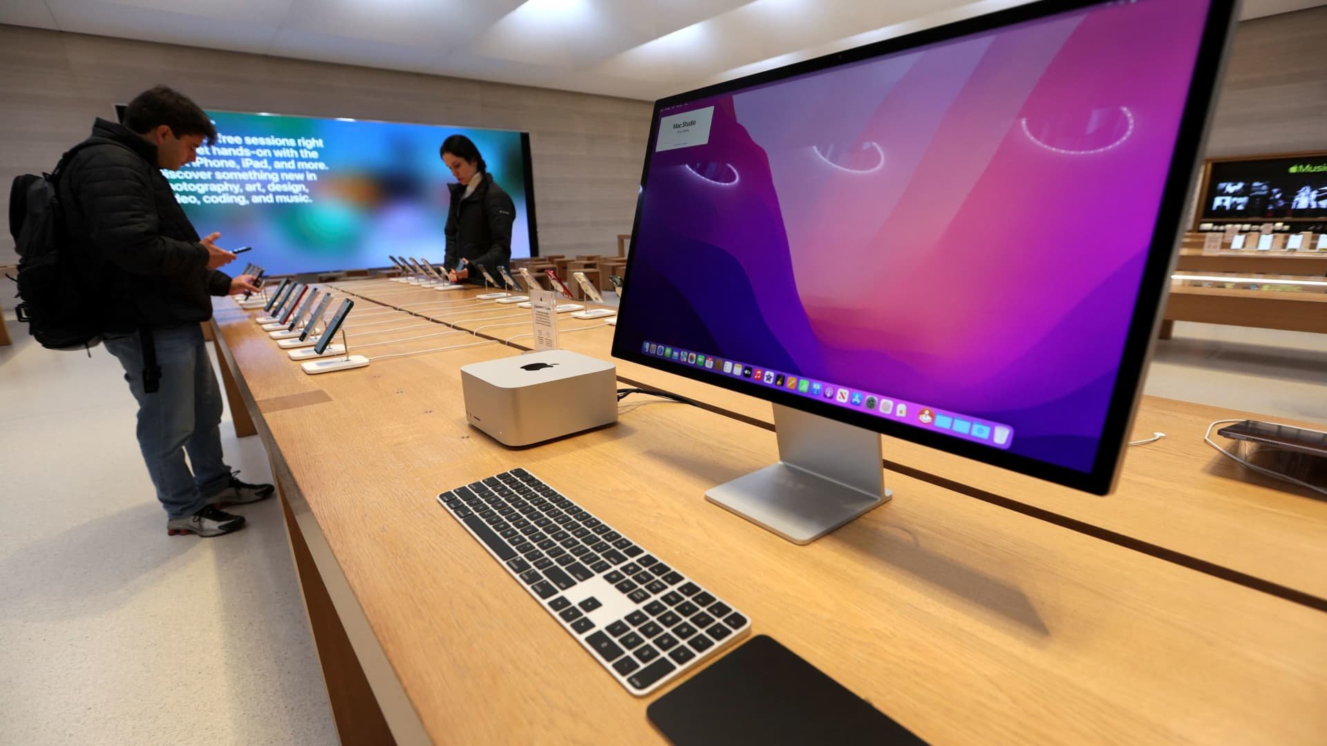 Apple представила новые модели Mac Mini и Mac Studio с улучшениями для ИИ