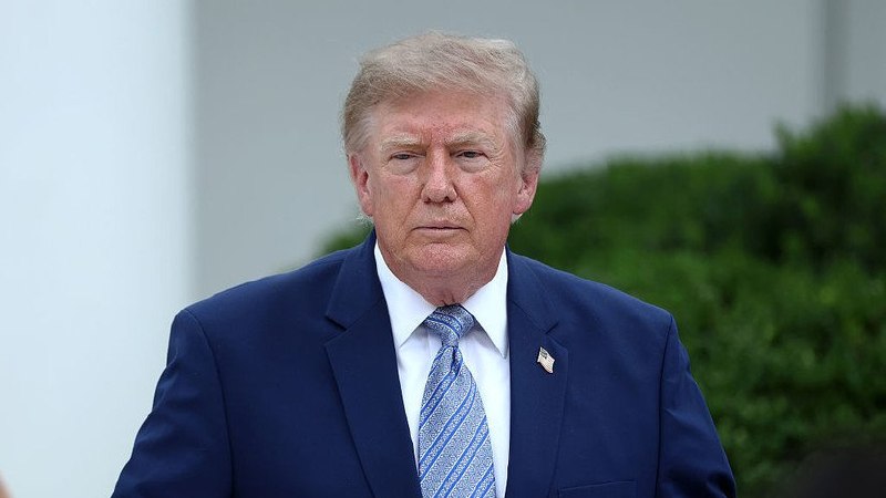 Трамп выстраивает вертикаль власти: зачем президенту личный контроль над ключевыми назначениями и тайными миссиями