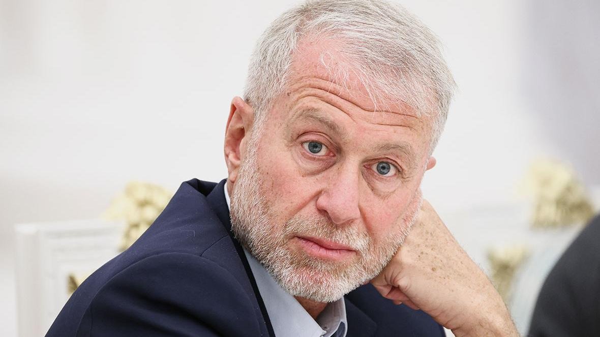 Суд ЕС в третий раз отказал Абрамовичу в снятии санкций