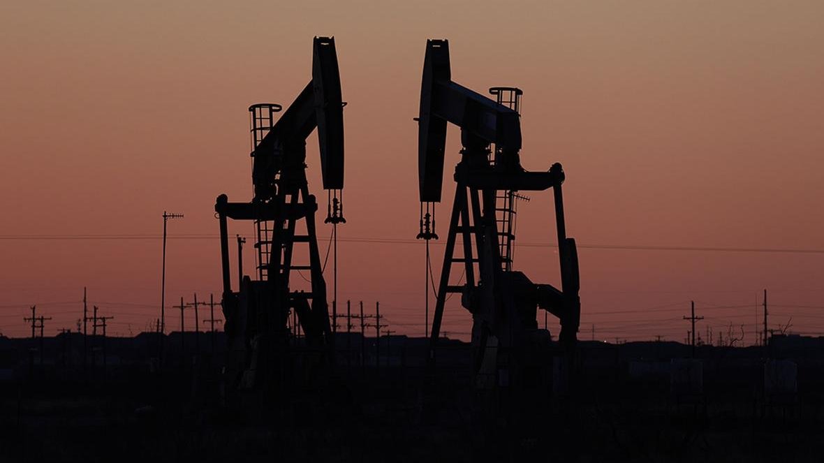 Цены на нефть Brent поднялись выше $102 за баррель впервые за три месяца