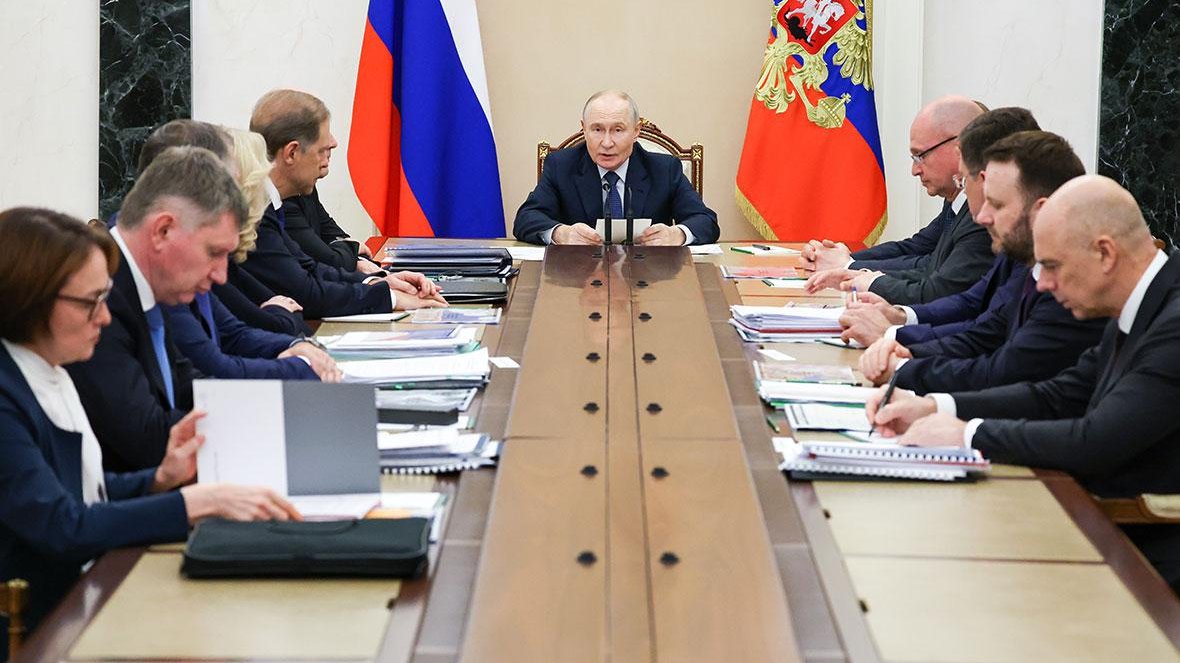 Главные заявления Путина на совещании по экономике