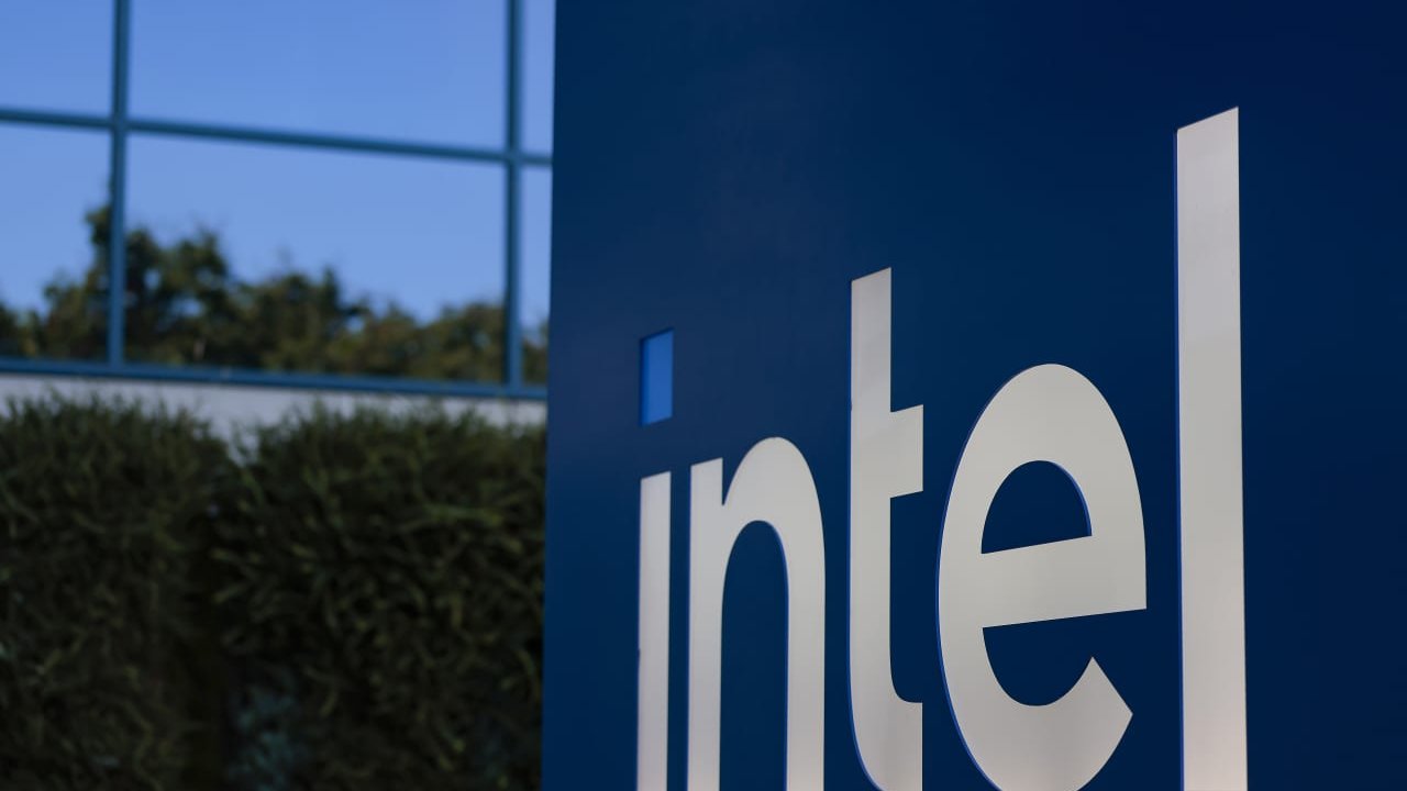 Micron, Intel и другие производители чипов продолжают мощное восстановление
