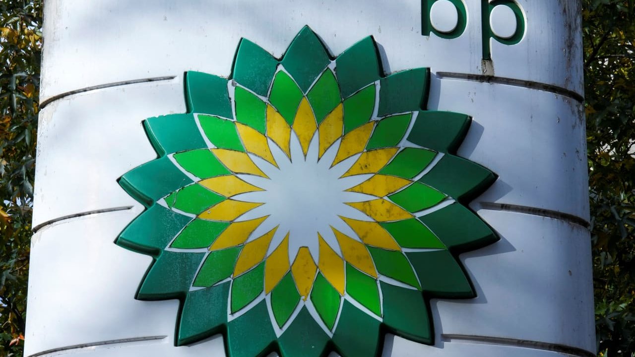 Этот нефтегазовый гигант отстал от ведущих конкурентов во время двух энергетических кризисов. Теперь один крупнейший инвестбанк Уолл-стрит считает, что пора покупать.