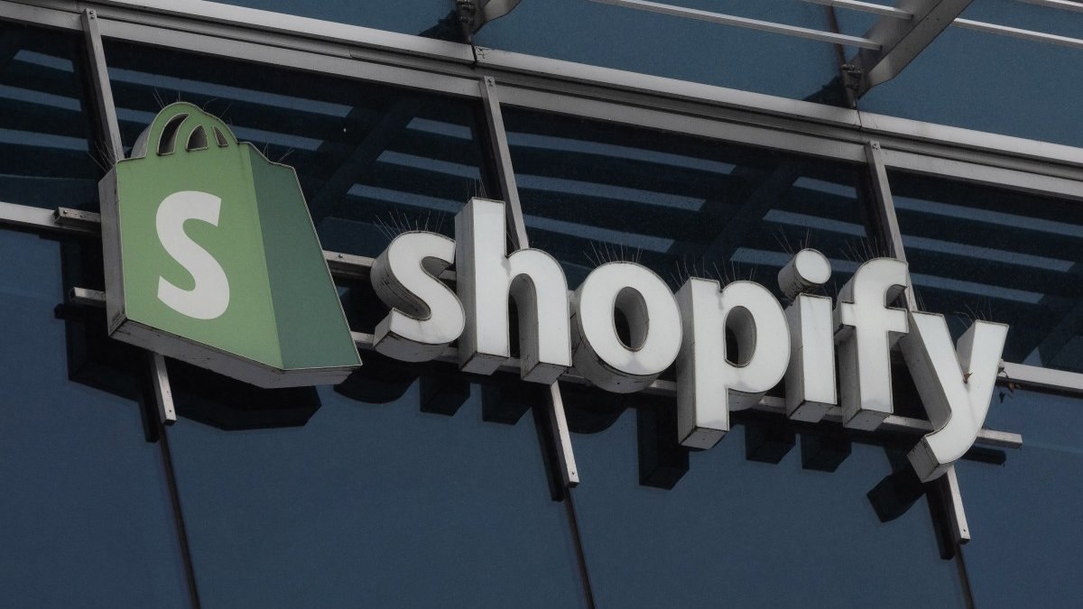 Shopify открывает оформление заказов для ИИ-агентов на основе браузеров