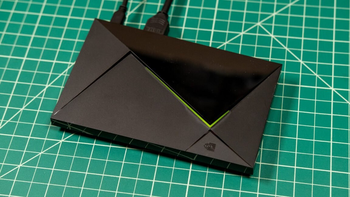 7-летний телевизор Nvidia Shield TV теперь стоит на 100 долларов дороже благодаря искусственному интеллекту