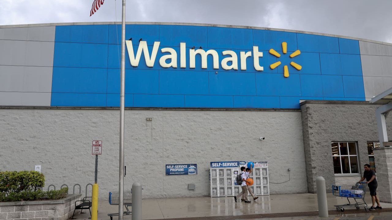Аналитики выяснили, что ИИ-чаты советуют покупать в Walmart чаще, чем в других магазинах.