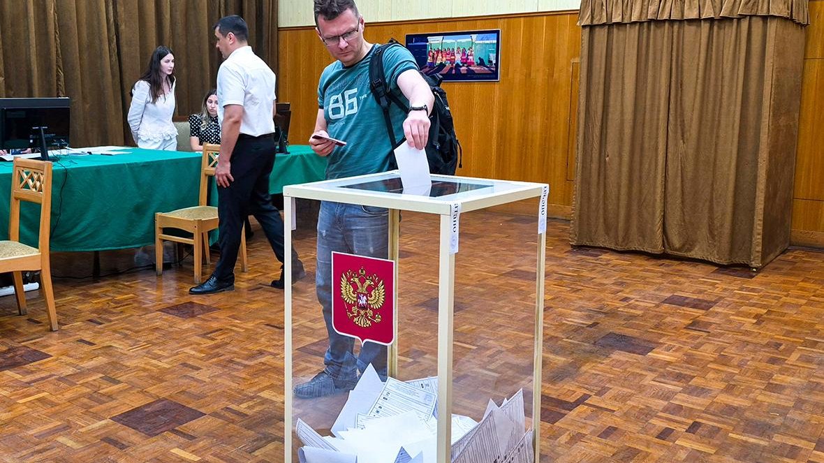 ЕС ввел санкции из-за выборов в Госдуму. Кто попал под ограничения