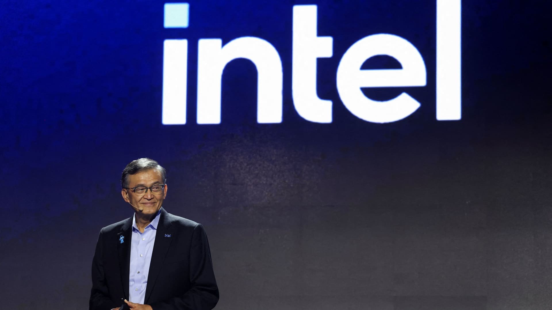 Гендиректора Intel и Broadcom предупреждают, что нехватка капитала может стать главным препятствием для развития ИИ