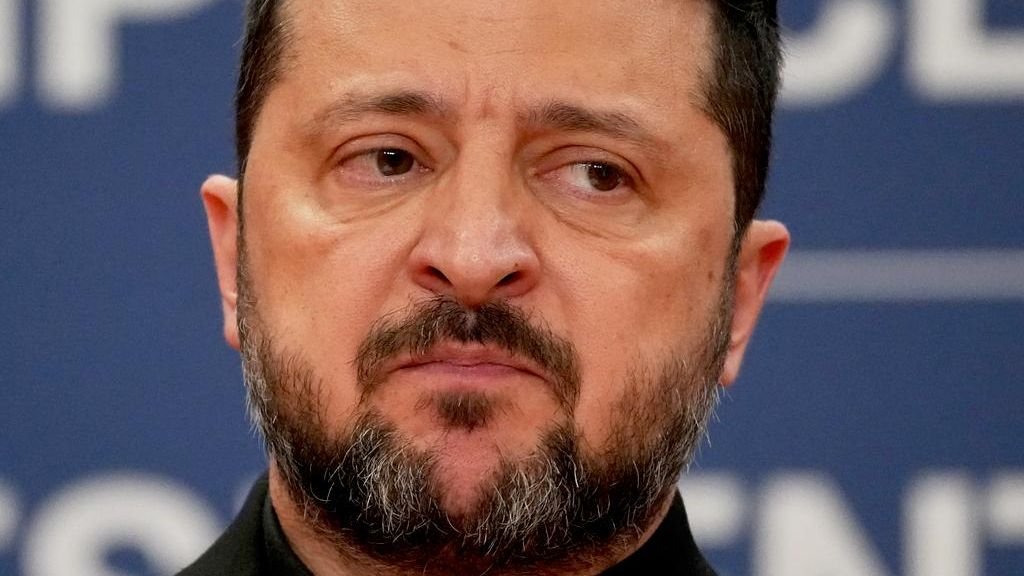 Трамп давит на Киев, Европа рискует сорвать договорённости: рубль пока не реагирует, но осень может изменить расклад