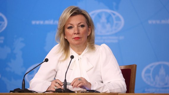 Захарова связала топливный кризис в США с политикой Обамы и Байдена