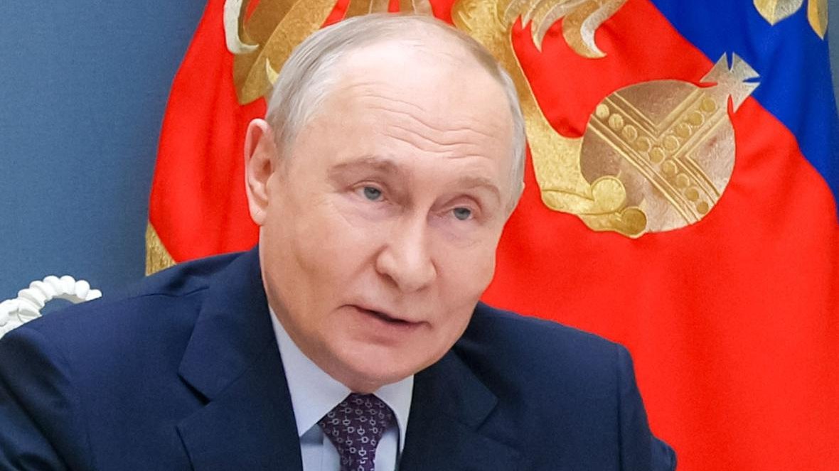 Путин предложил «Яндексу» и «Сберу» наладить внедрение ИИ в торговлю