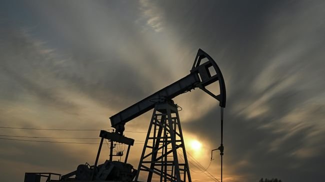 США не смягчили ни одной санкции по российской нефти, заявил Крис Райт