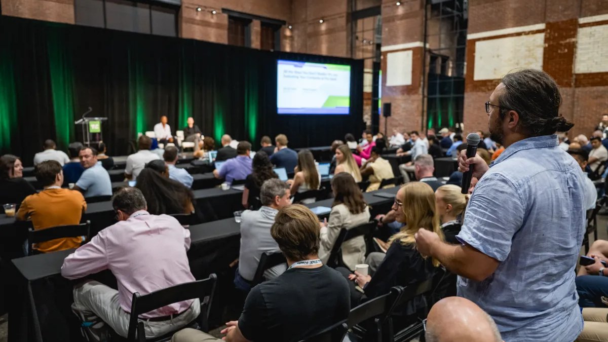 От Toast до Bessemer: Кого услышат основатели на TechCrunch Founder Summit 2026