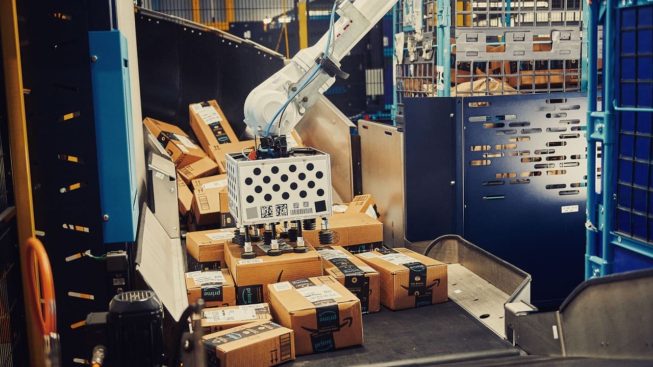 Реальный способ определить, окупаются ли расходы Amazon на искусственный интеллект
